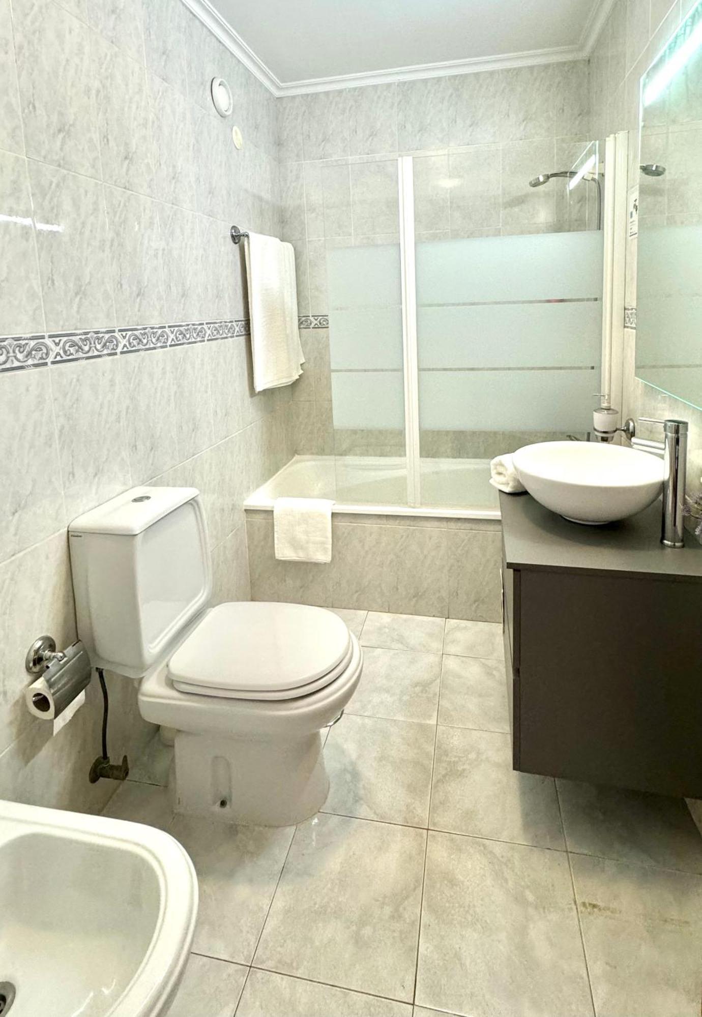 Apartment Da Rocha, 4ºb Jardins Da Rocha, Charming Studio, Near The Sea, By Ig *